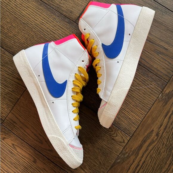 Rare NIKE Multi-color WOMENS Mid BLAZER 77 Size 6.5 EUC - Picture 5 of 10